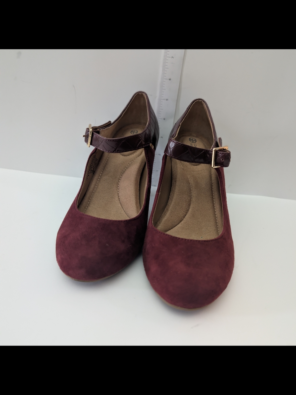 Giani Bernini Burgundy Suede Mary Jane Heels with Croc-Trim Strap Size 6M - Picture 3 of 12